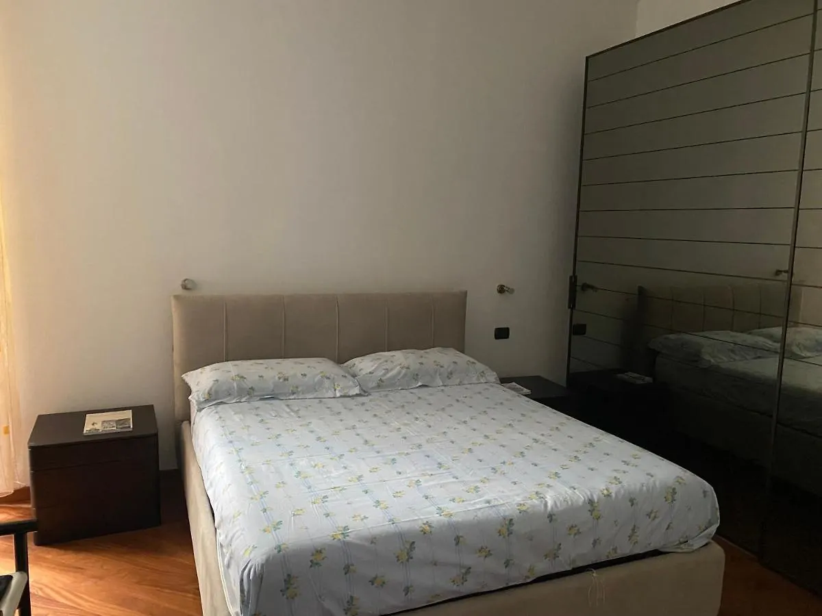 La Casa Dell'Isola Milano Apartment